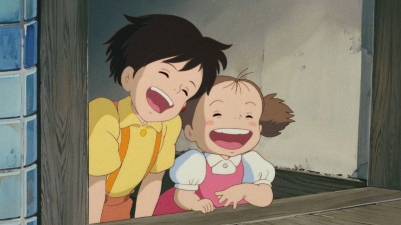 映画「隣のトトロ」に登場するサツキとメイ